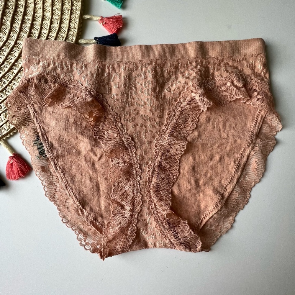 Victoria’s Secret Seamless High Leg Brief Panty Beige Animal Print XS NEW